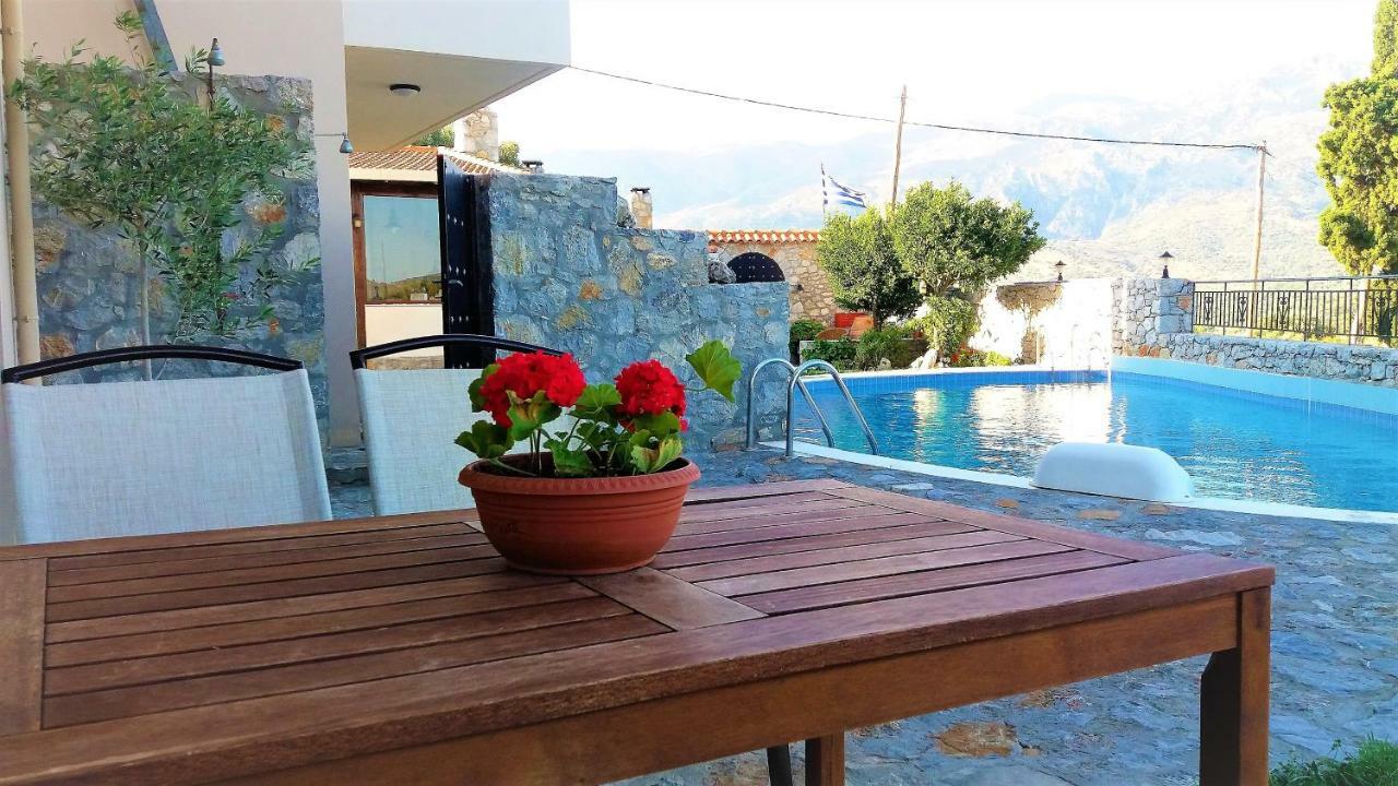 Petrochori Aparthotel Экстерьер фото